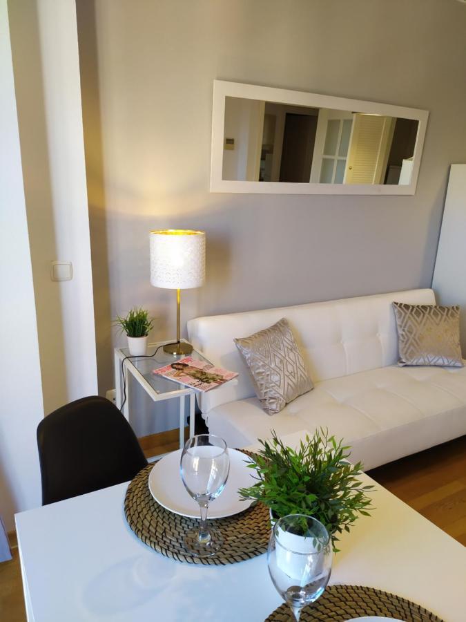 My Suites Madrid - Aeropuerto Ifema Buitenkant foto